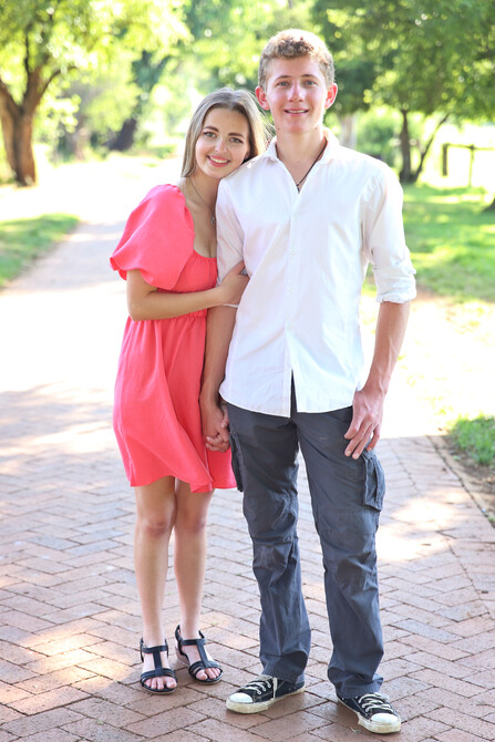 Julian and Simone 32