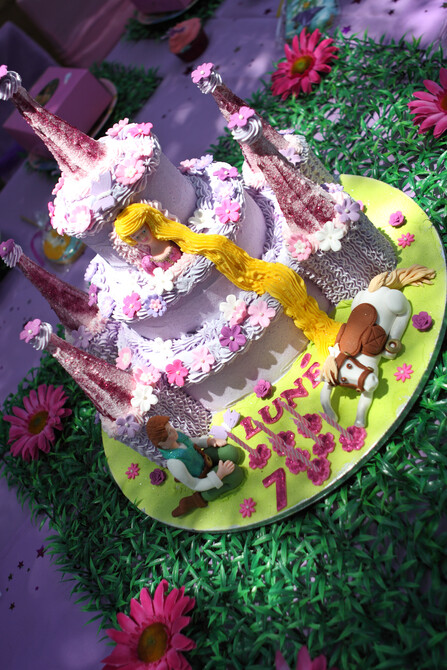 Lune's Birthday 9