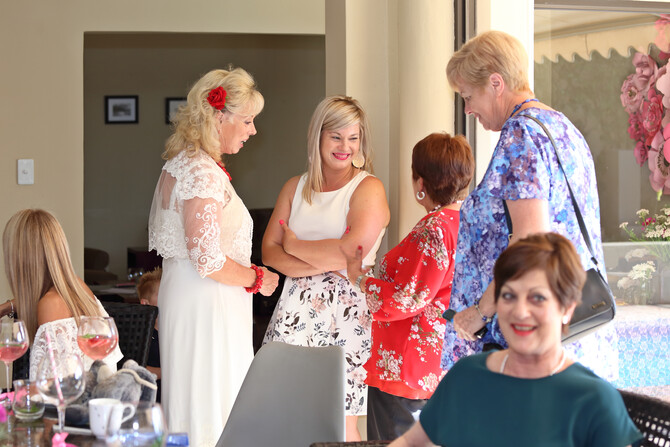 Gezina's Tea Party 107