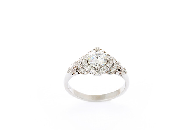Altin Jewellers Gallery 5 35