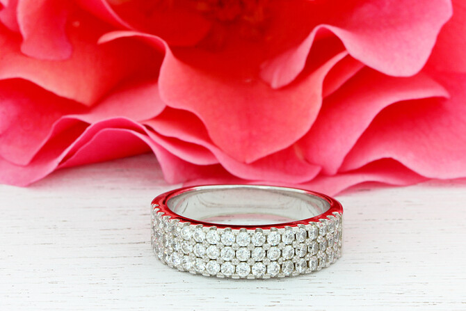 Taneka Storm Jeweller Gallery 4 22