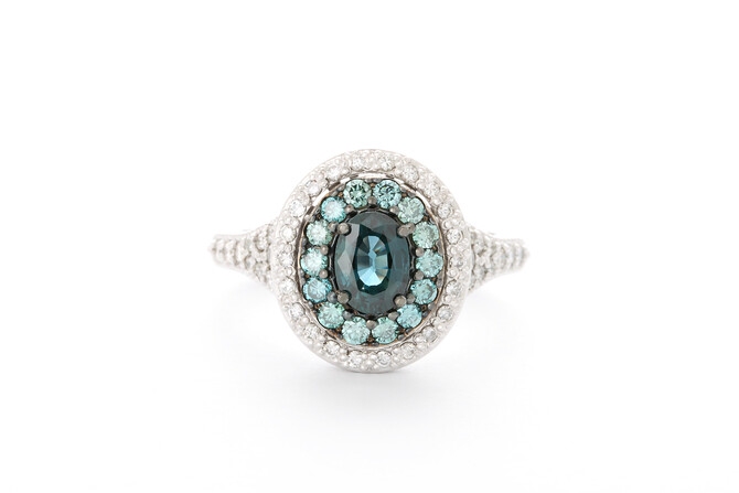 Altin Jewellers Gallery 6 35