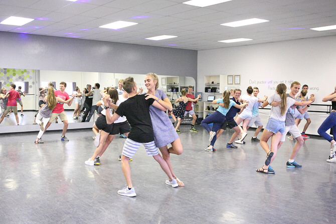 Modern Jive Dance Club 27