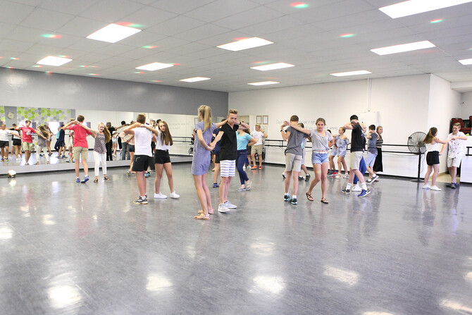 Modern Jive Dance Club 28