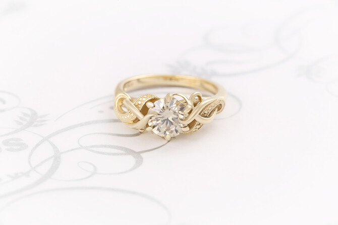 Altin Jewellers Gallery 8 42