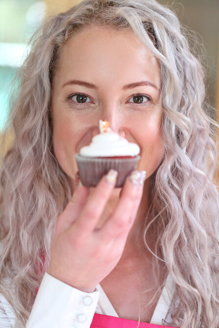 Dainty Delicious 1